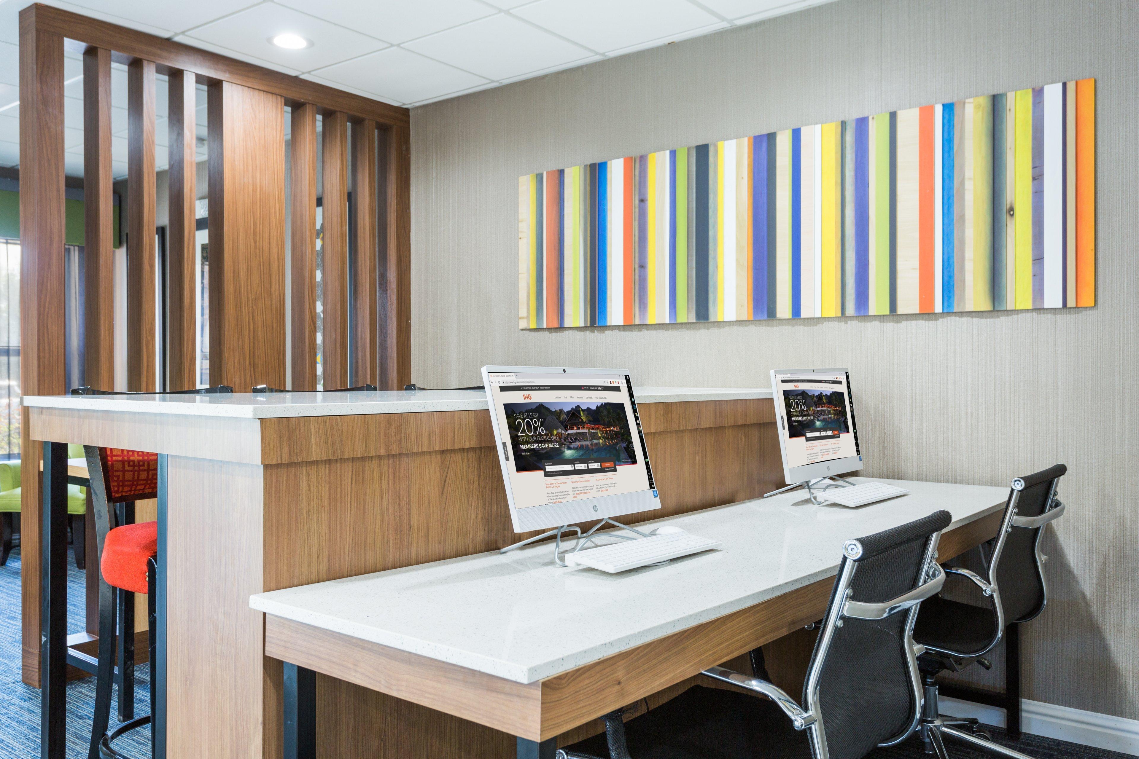 Holiday Inn Express - Plymouth By Ihg Екстер'єр фото