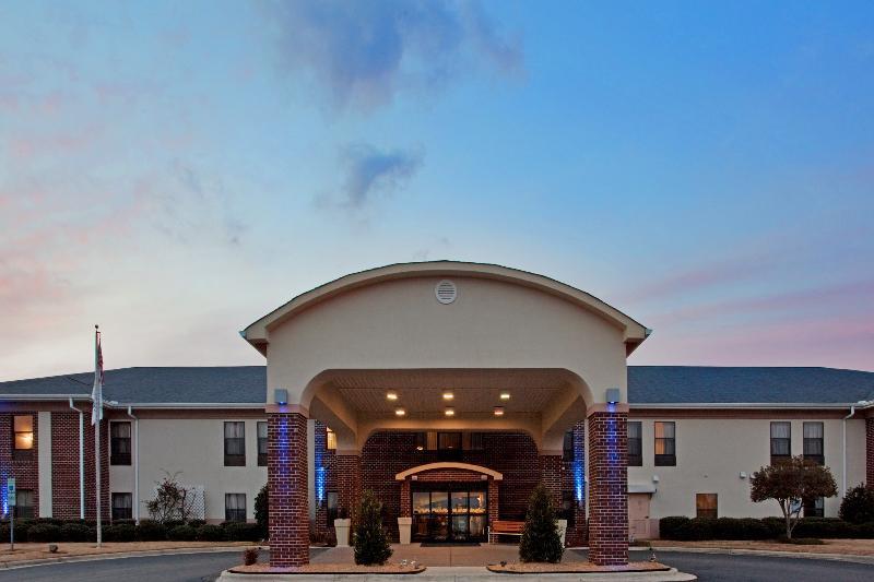 Holiday Inn Express - Plymouth By Ihg Екстер'єр фото